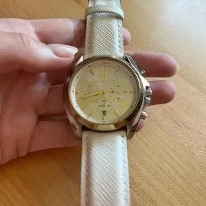 Michael Kors | Accessories | Michael Kors Bradshaw  display picture 3